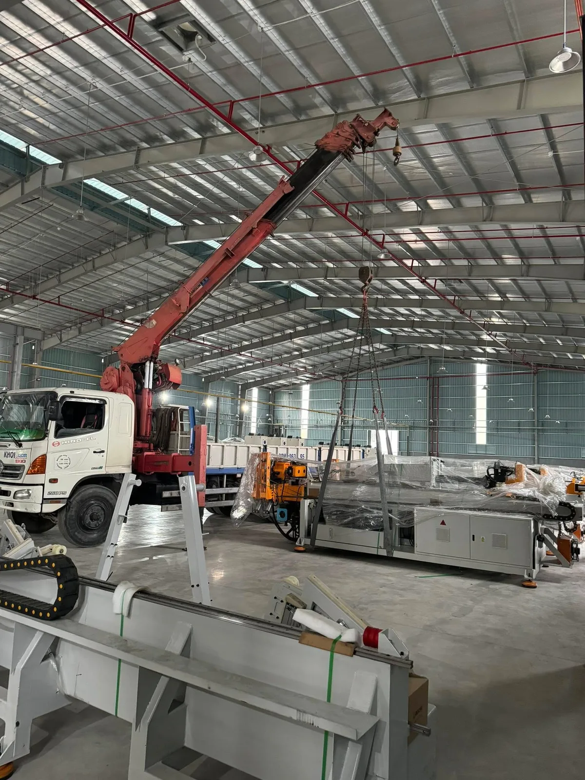 Lắp đặt định vị máy móc sản xuất công nghiệp